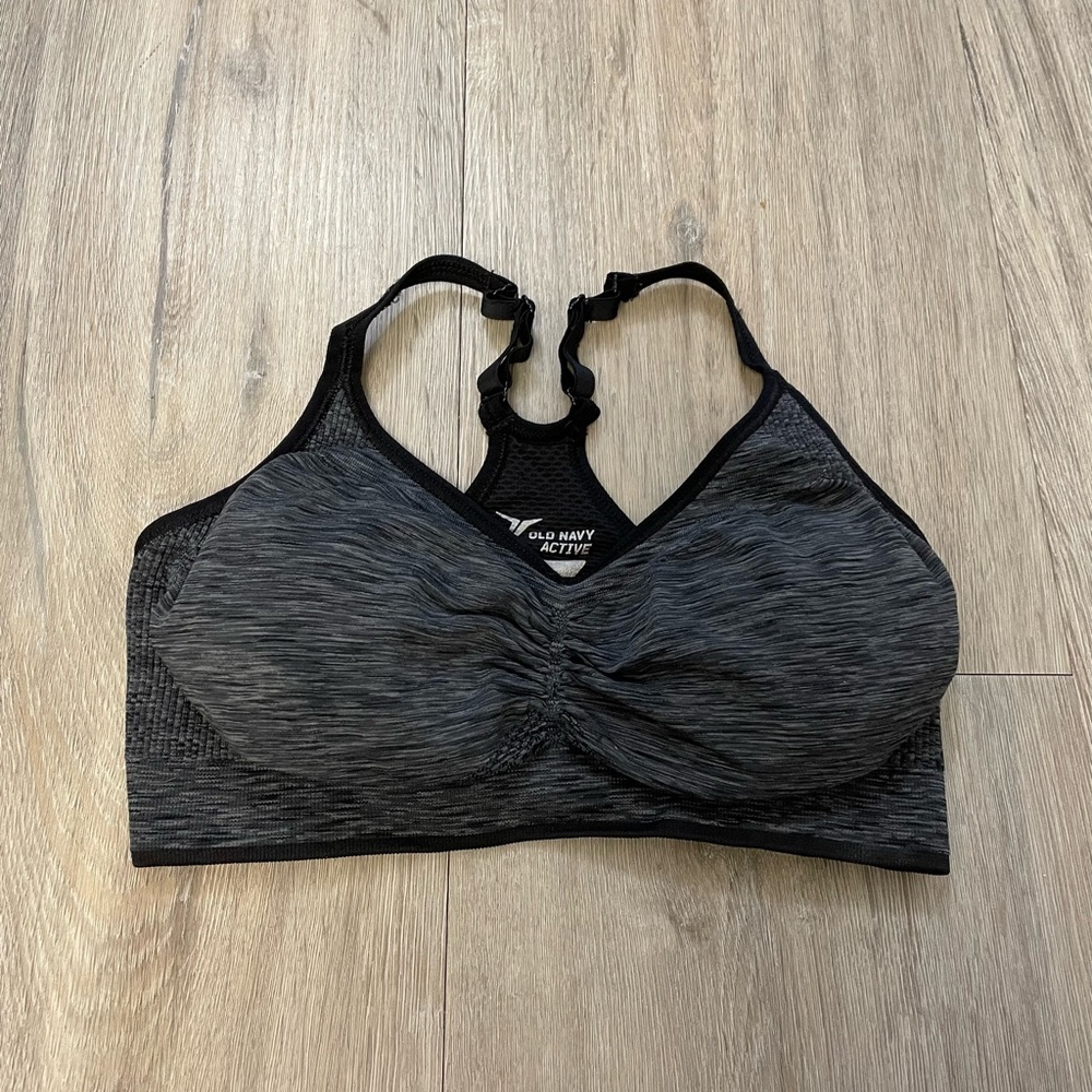 old navy sports bra